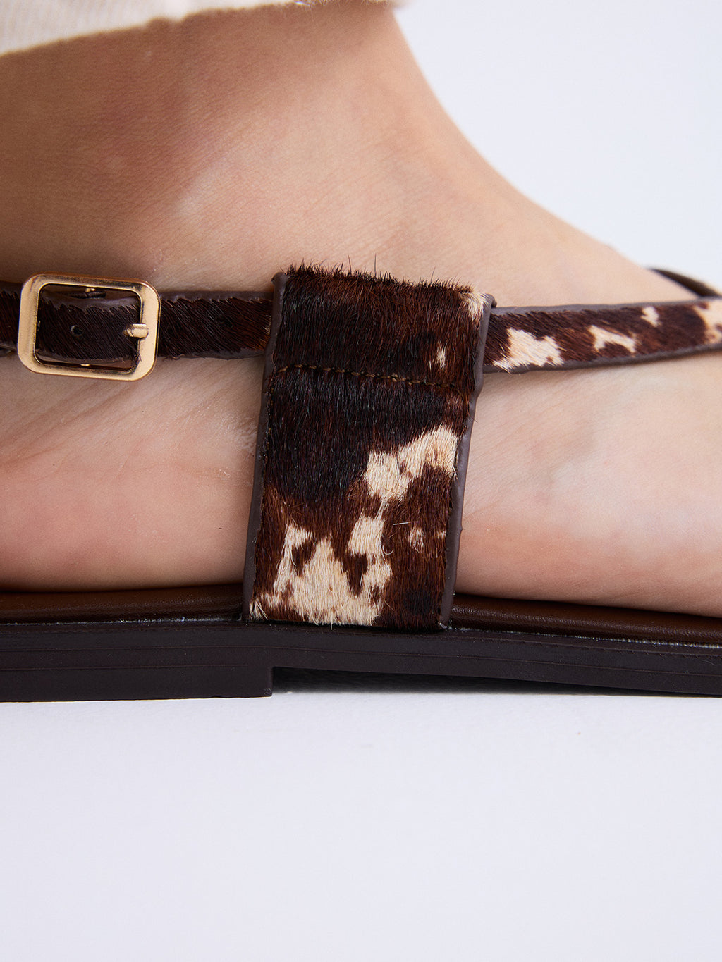 1026 PONY BROWN
