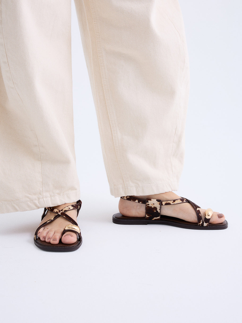 1026 PONY BROWN