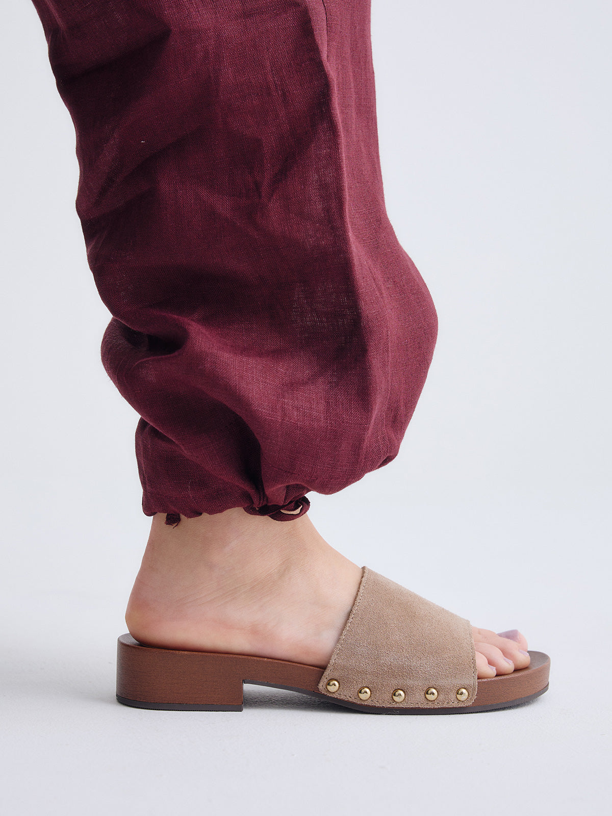 320-1 LEATHER TAUPE