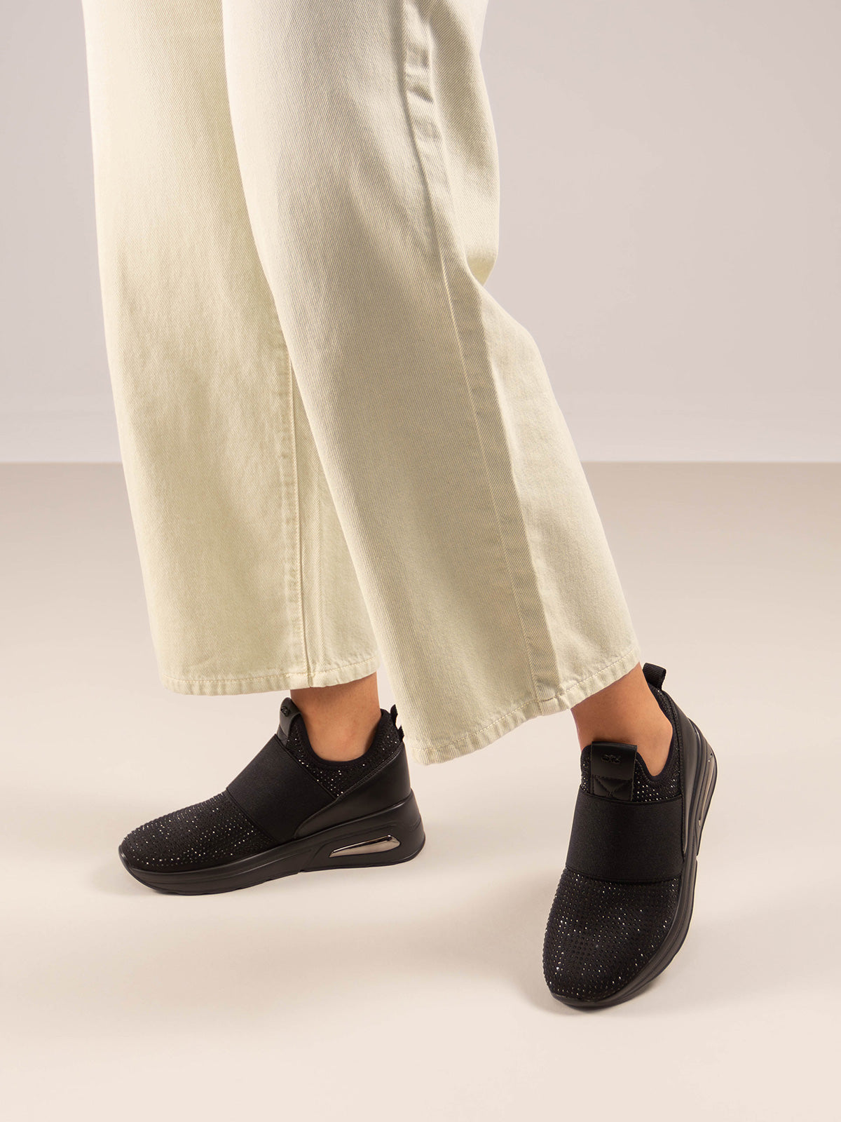 377-42EX06 STRASS BLACK