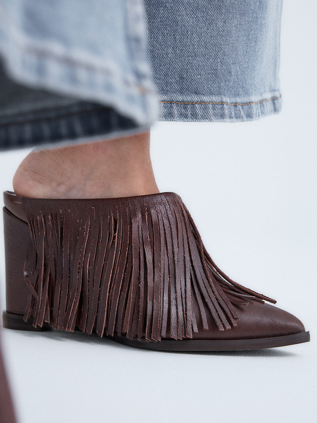 519 VERONICA LEATHER BROWN