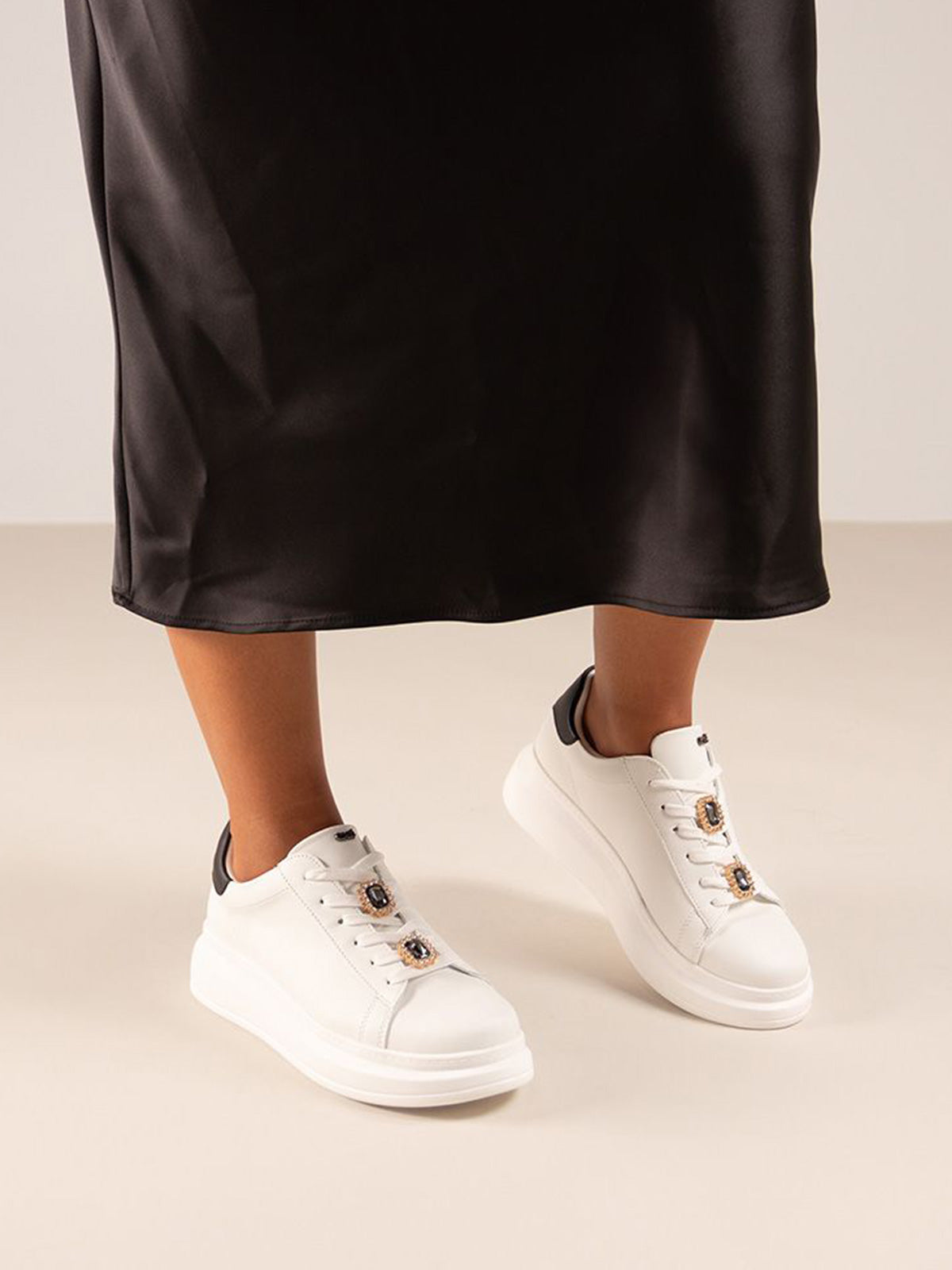 66-22WEX166 PU WHITE BLK