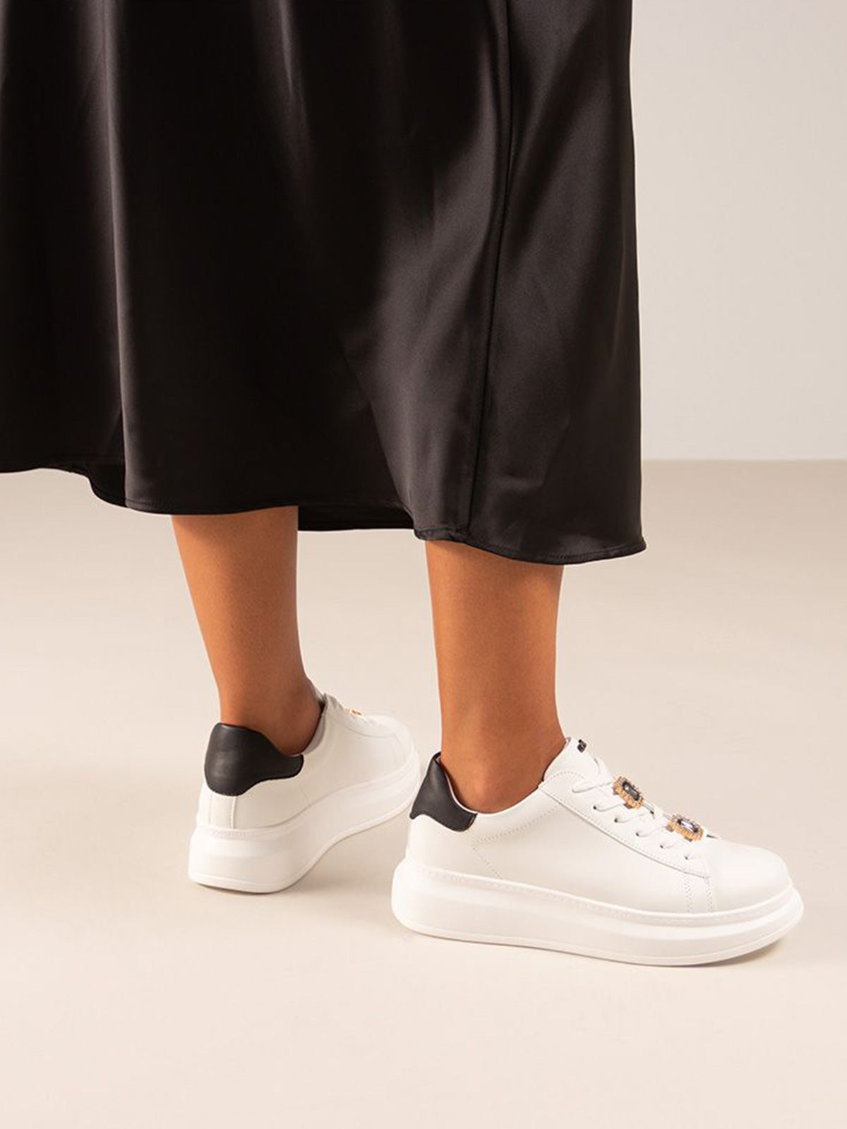 66-22WEX166 PU WHITE BLK