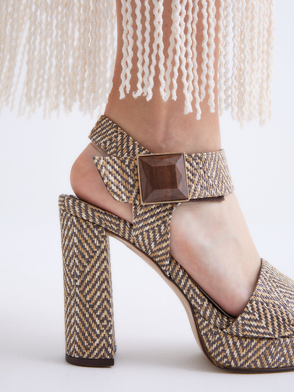888 CELINE RAFFIA BROWN BEIG