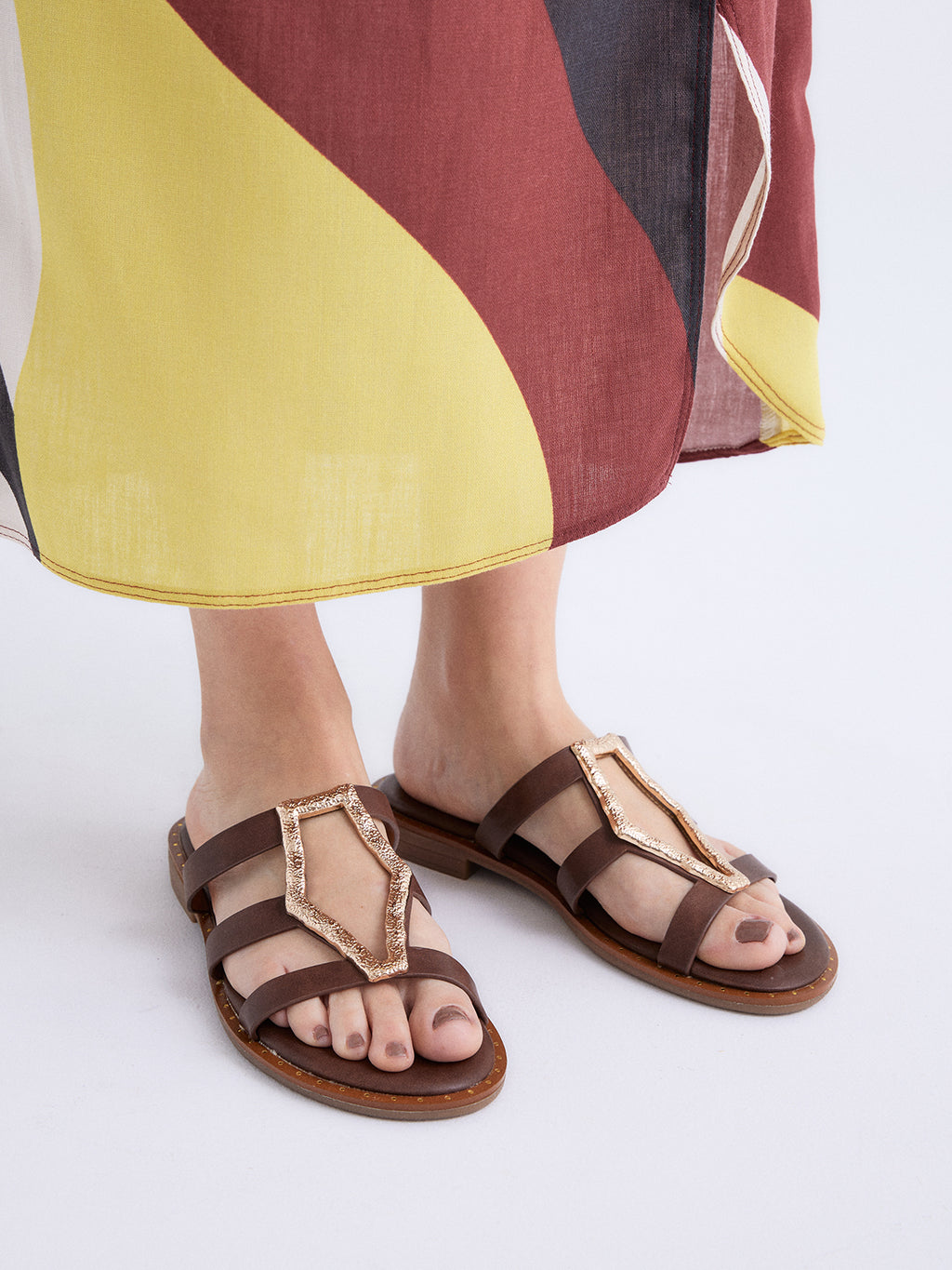A2322-Y27 PU BROWN