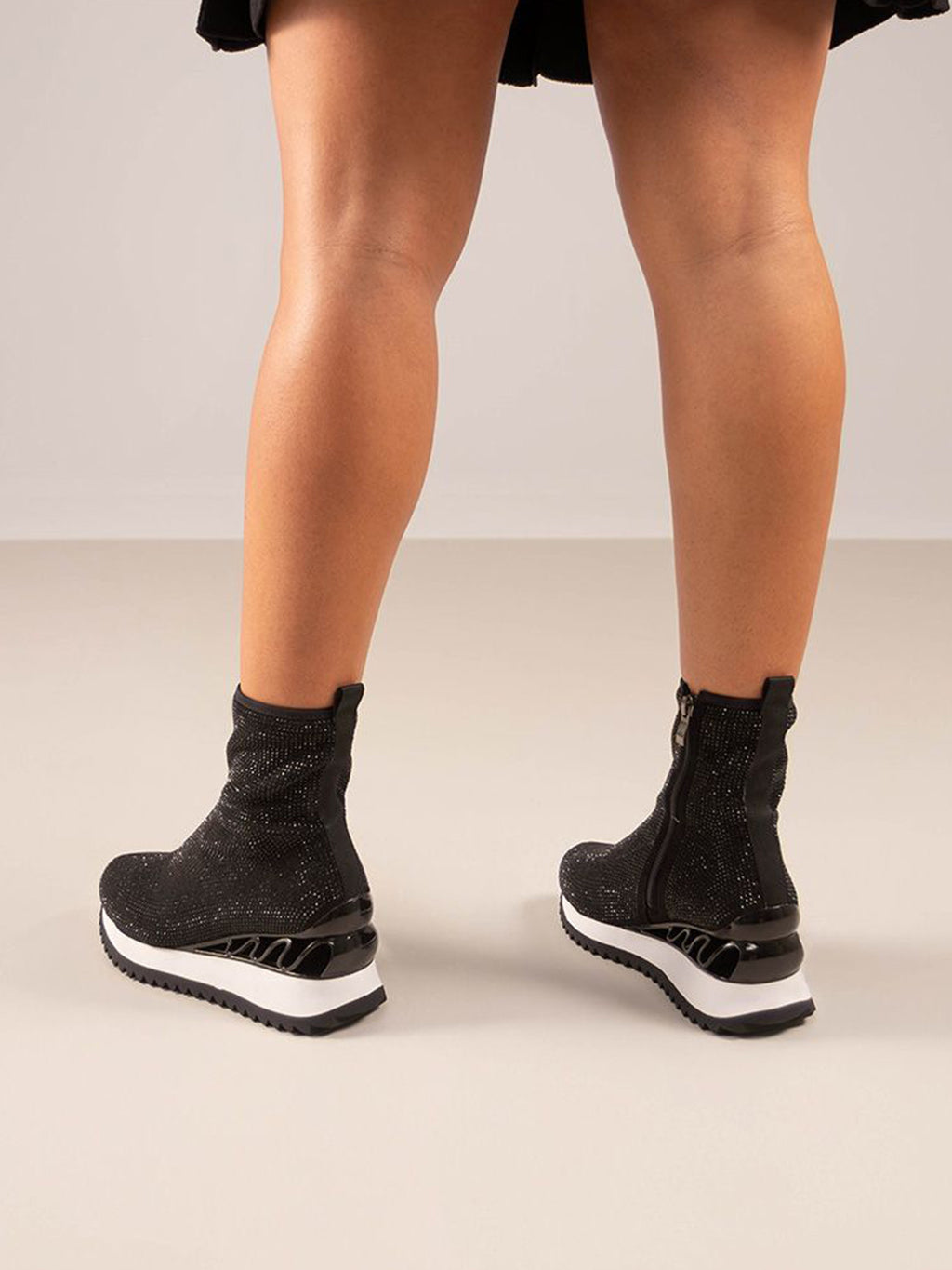 B811-A07 STRASS BLACK