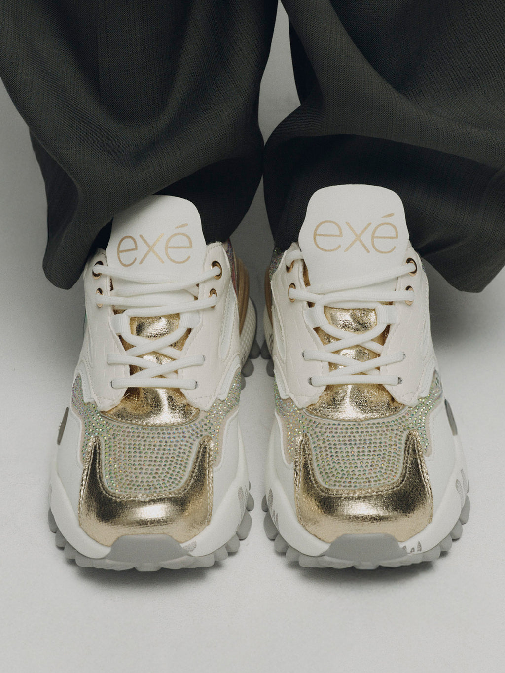 D190608-17 PU ALL WHITE