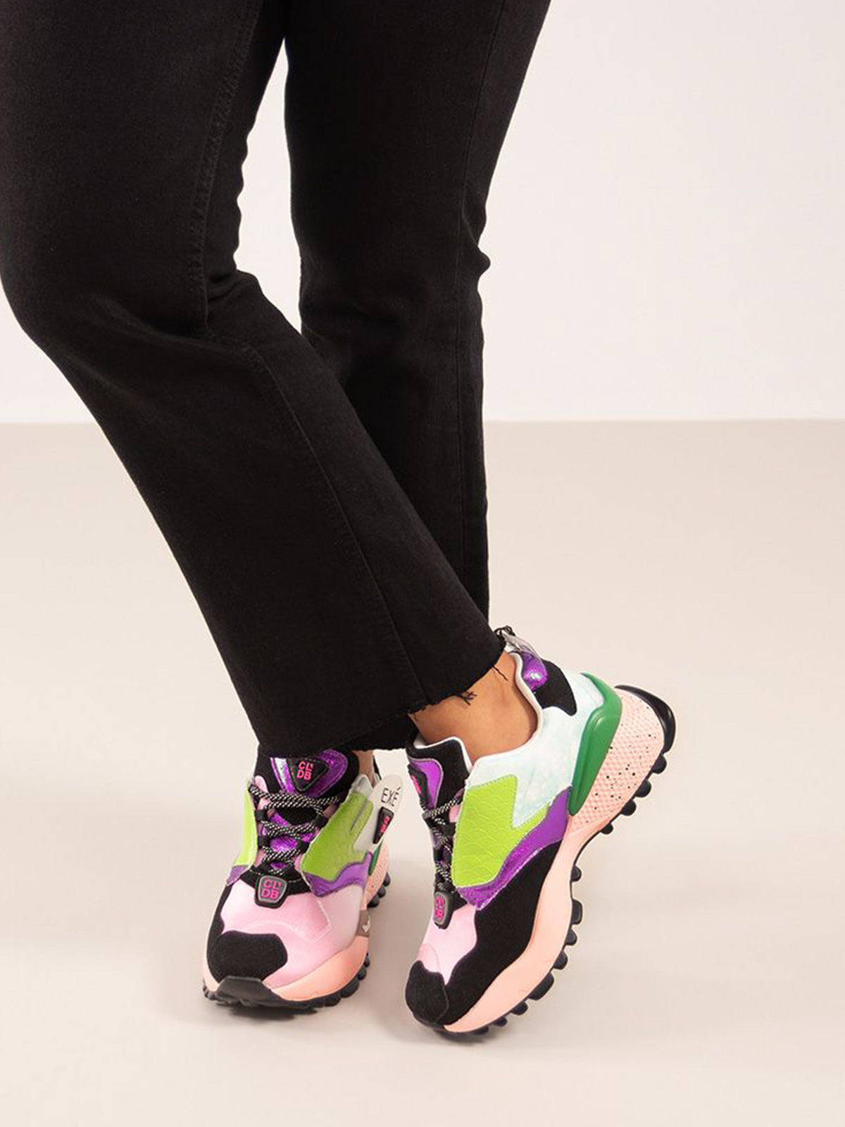 D190608-18 TEXTIL PINK