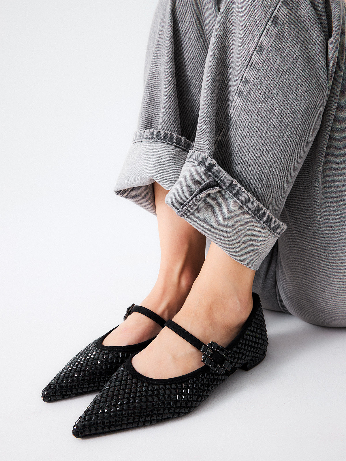 EMERY-230 STRASS BLACK