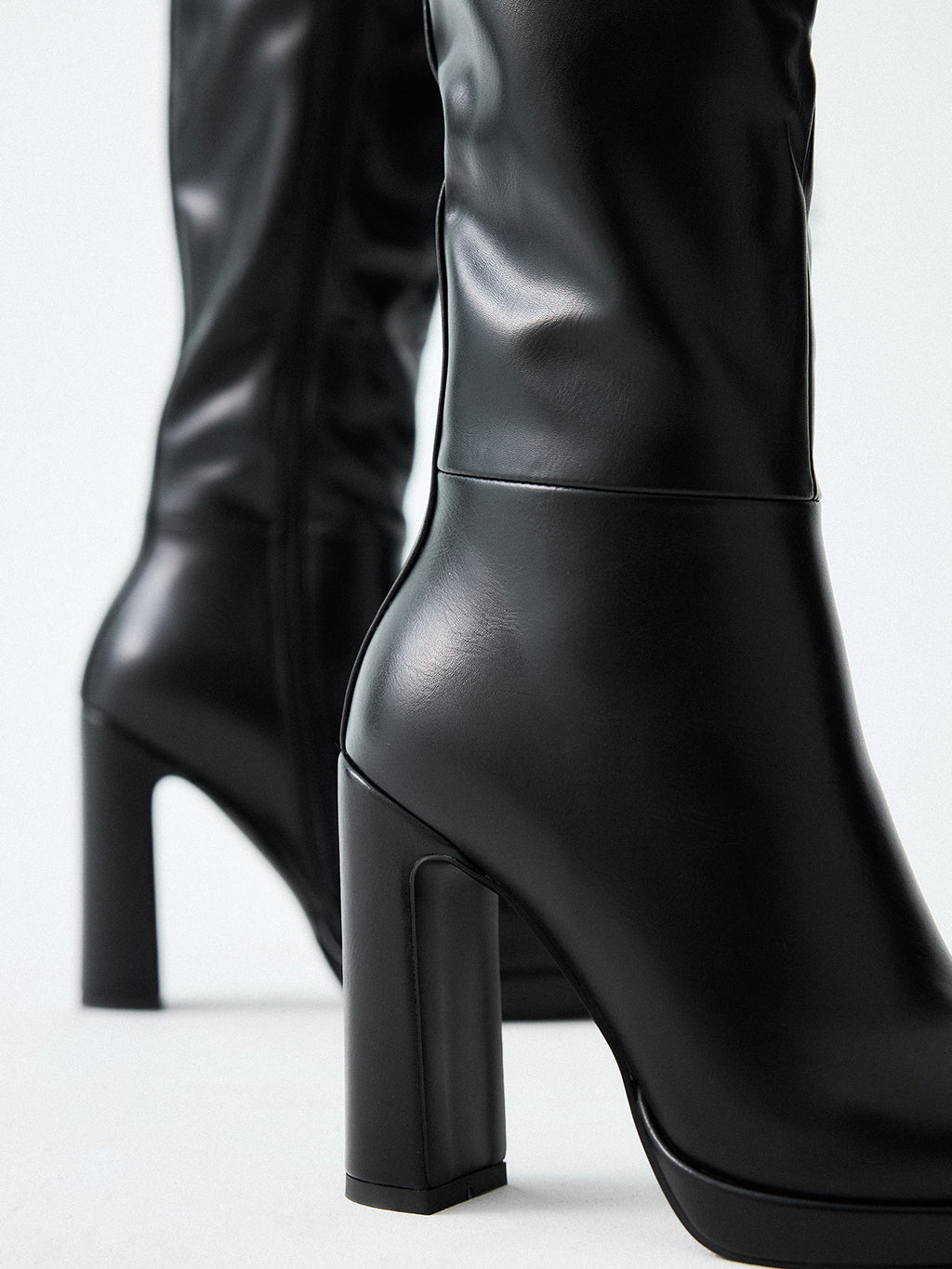 K2417-21077 PU BLACK