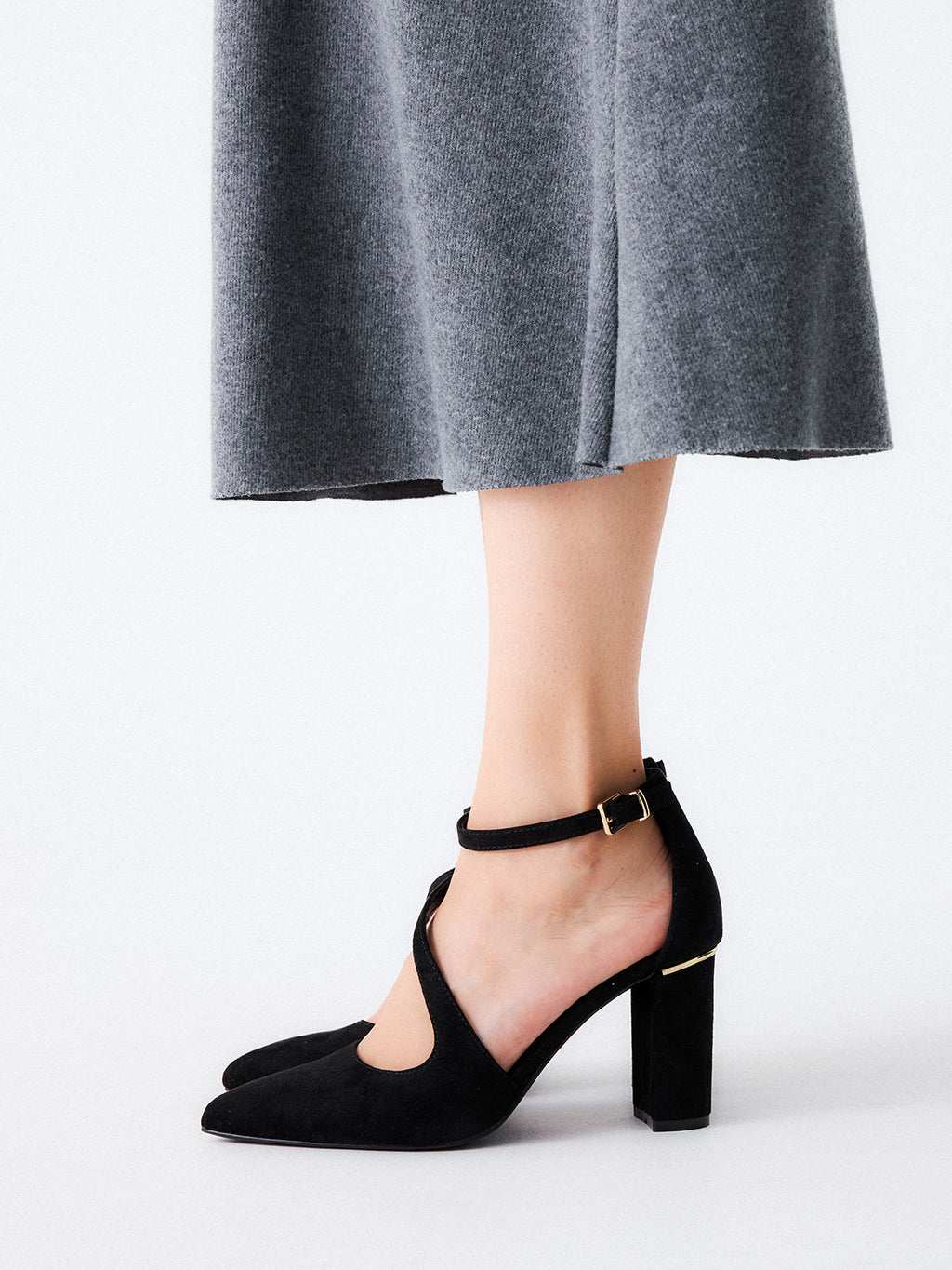 LESLIE-568 FABRIC BLACK