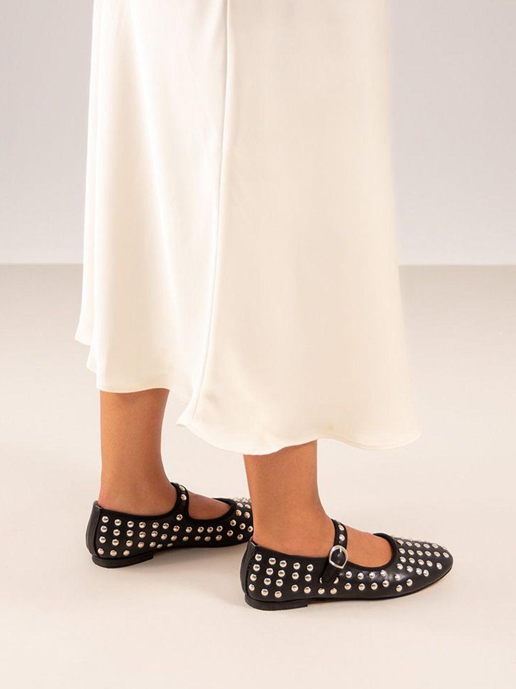 M14-03 LEATHER BLACK