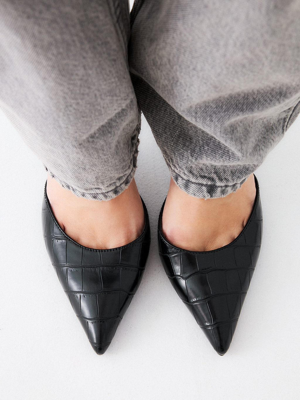PARIS-817 CROCO BLACK