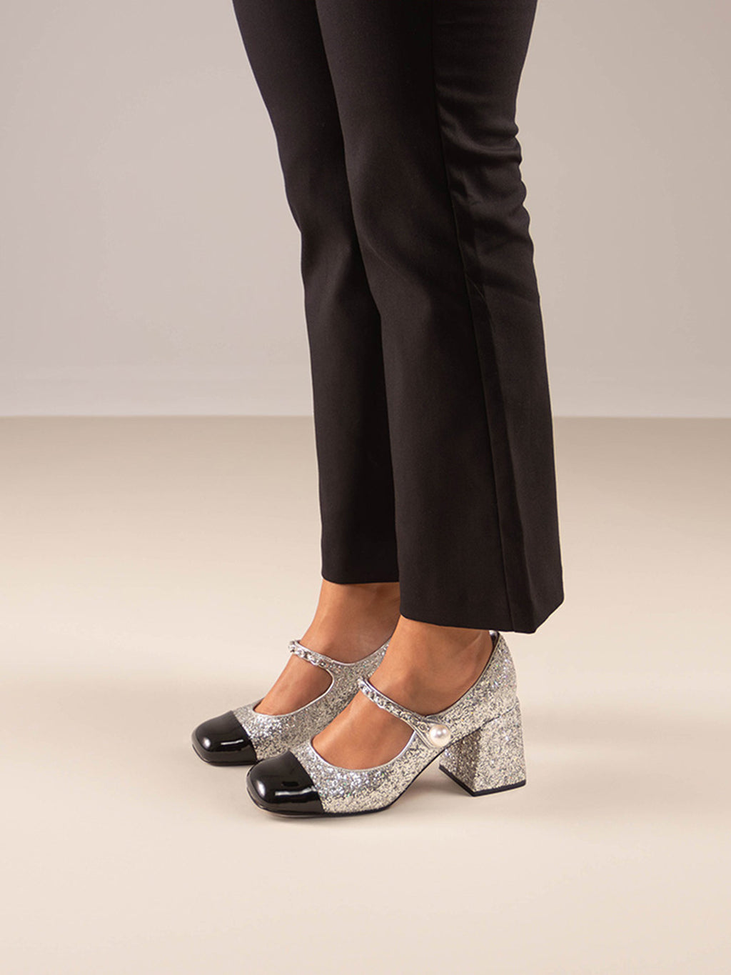 RIMINI-512 GLITTER SILVER