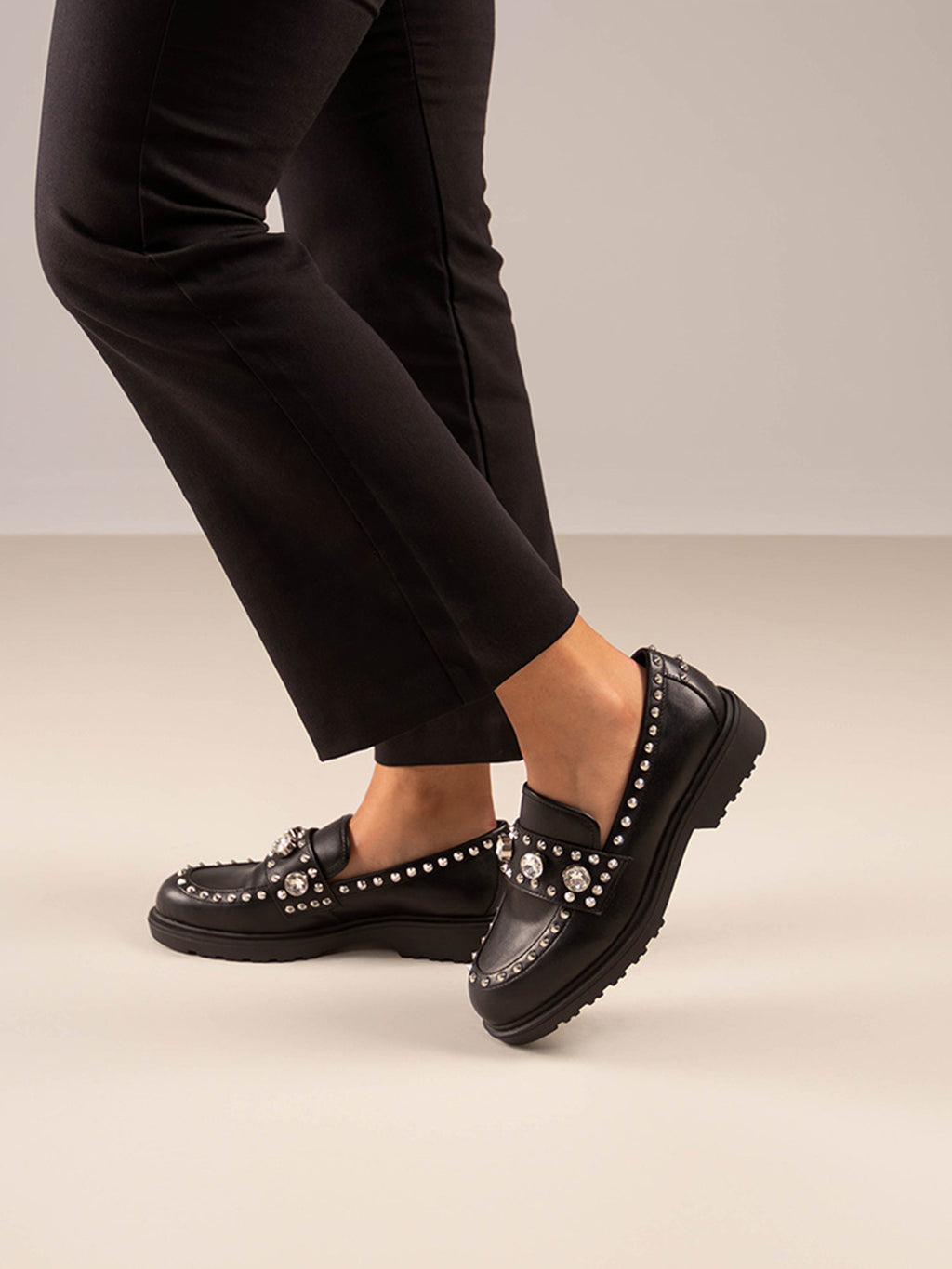 SALINA-610 PU BLACK-SILV