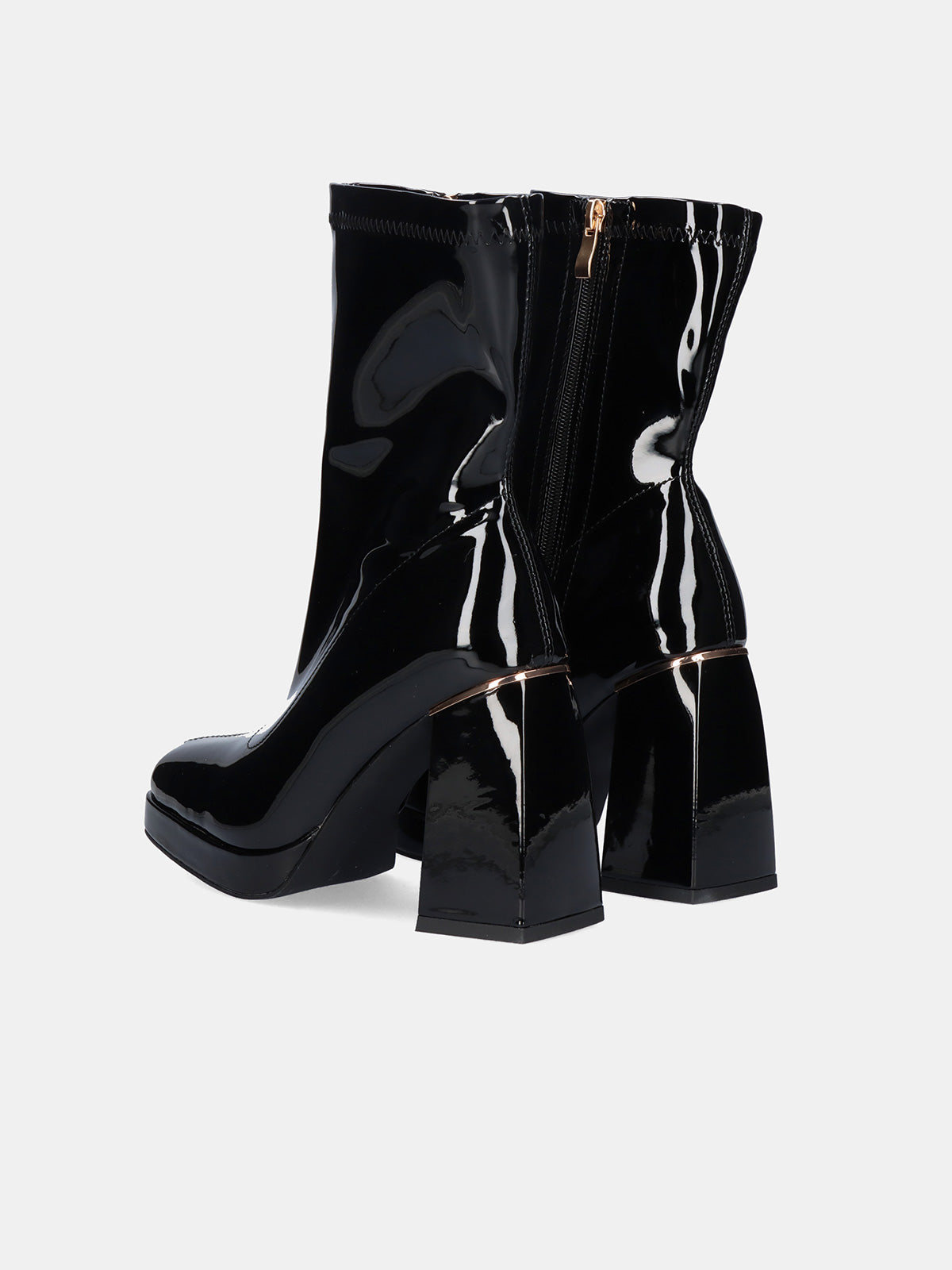 T5387-M3536 PATENT BLACK