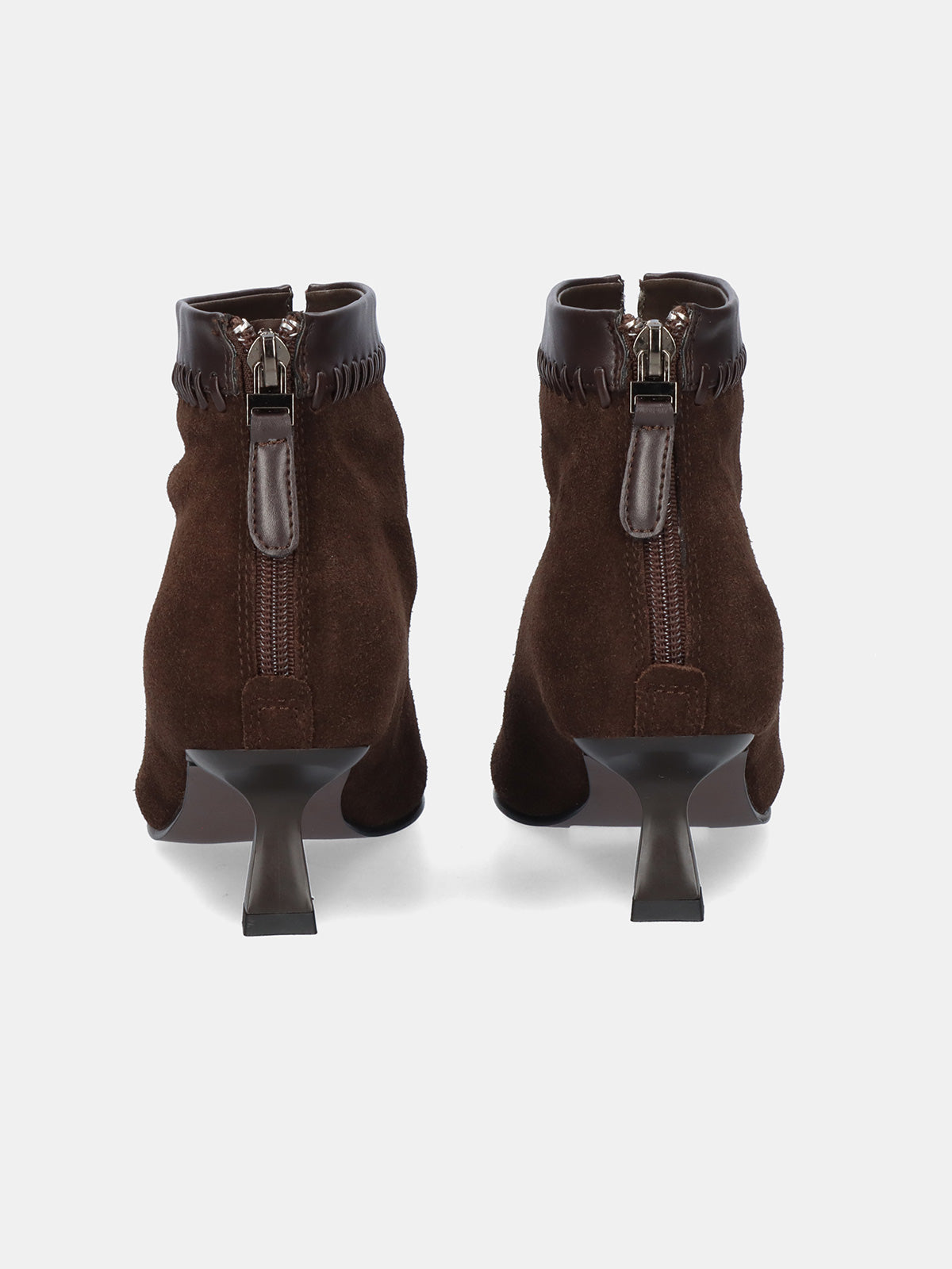 W26268 SUEDE BROWN
