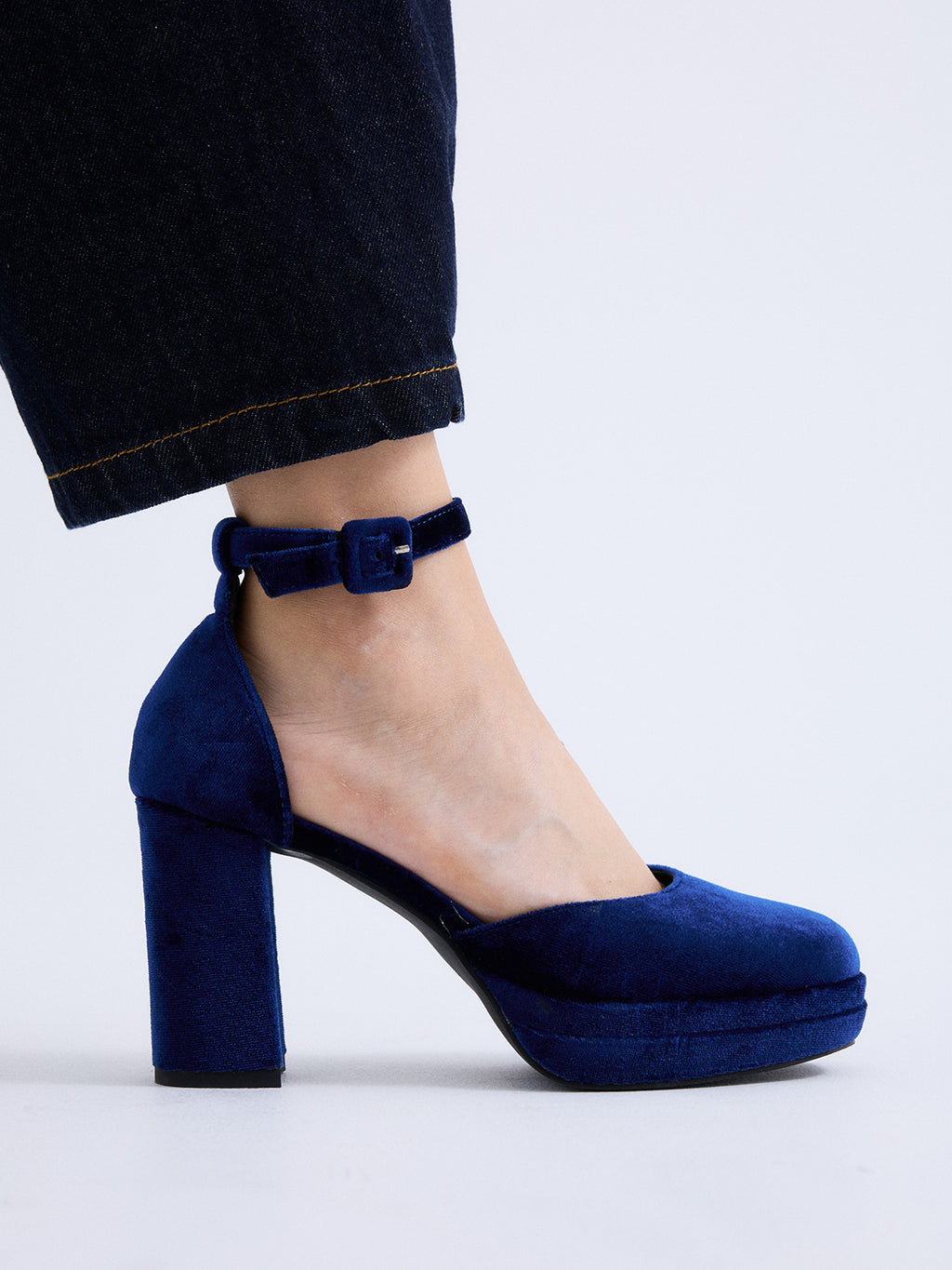 W2993-R5523 VELVET BLUE
