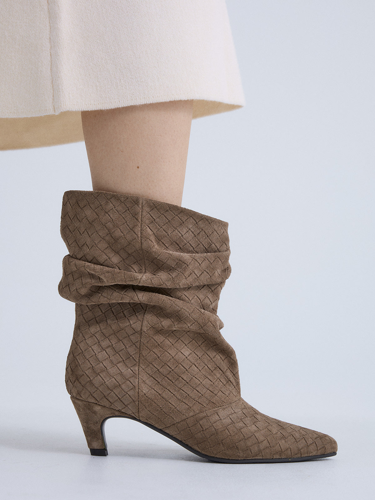 X20257-14R SUEDE KHAKI
