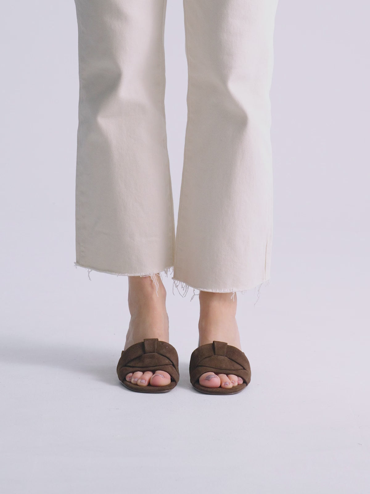 VENETO-576 SUEDE BROWN